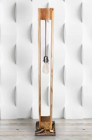 Pendulum - Lámpara de pie minimalista en madera